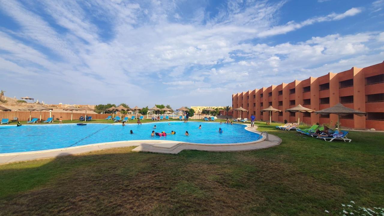 עיין סוחנה Fanar Hotel מראה חיצוני תמונה