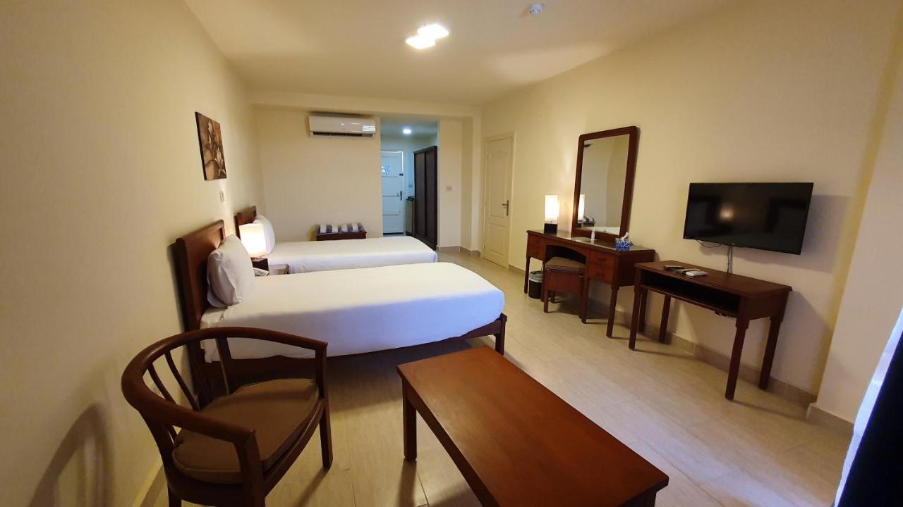 עיין סוחנה Fanar Hotel מראה חיצוני תמונה