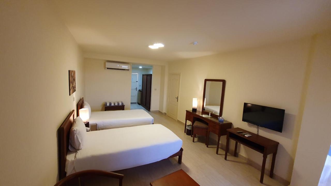 עיין סוחנה Fanar Hotel מראה חיצוני תמונה
