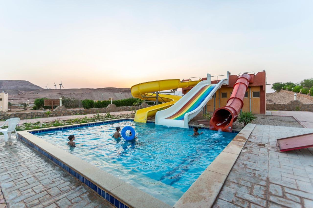 עיין סוחנה Fanar Hotel מראה חיצוני תמונה