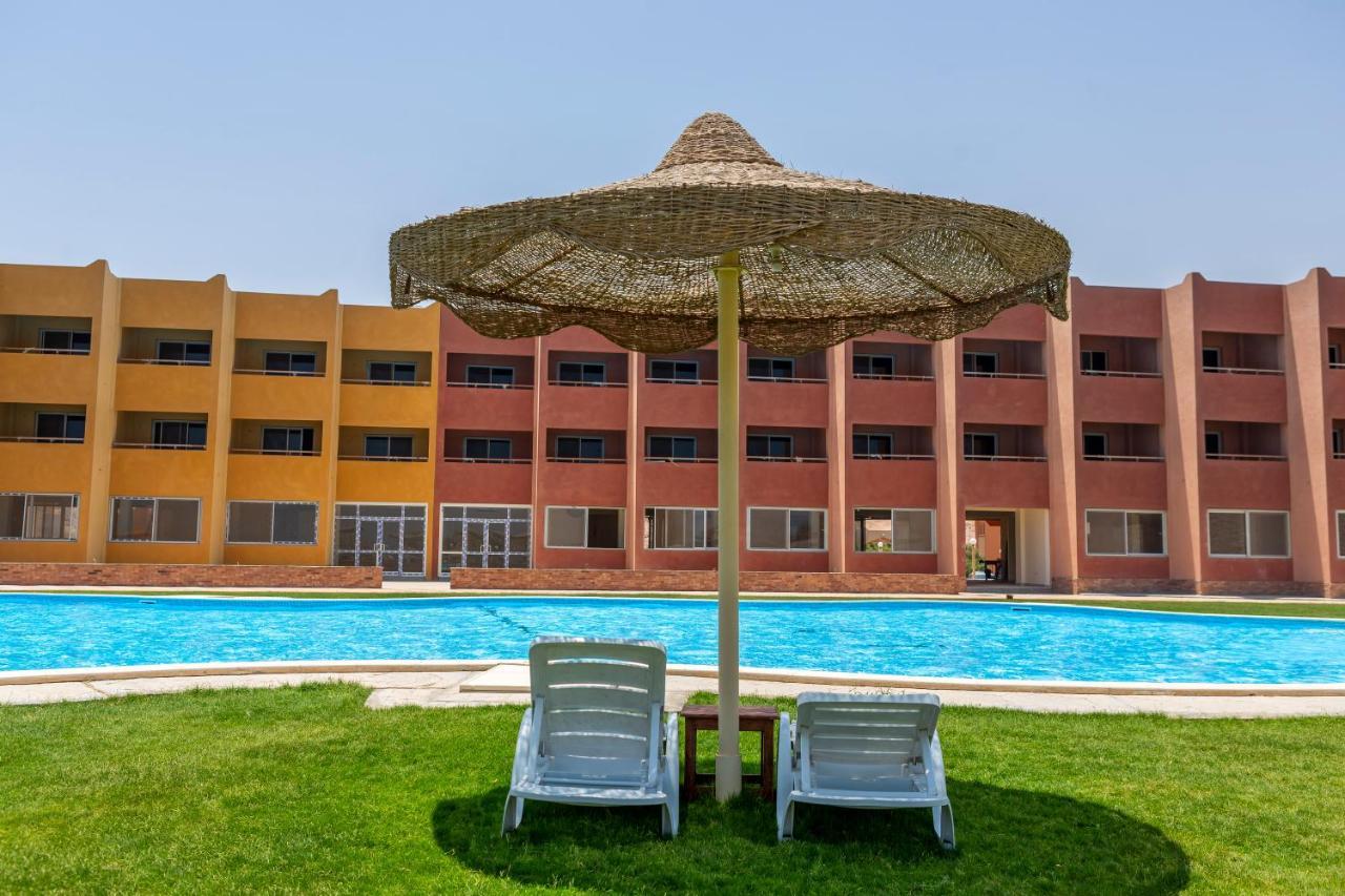 עיין סוחנה Fanar Hotel מראה חיצוני תמונה